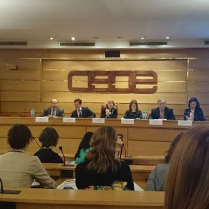 Representantes para la Nueva Guia Alimentaría para el Consumidor
